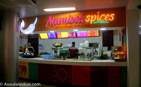 sharjah airport food court